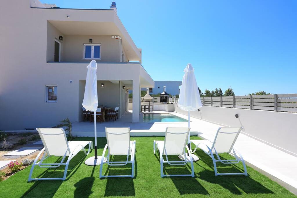 Villa Constantino With Heated Pool Kato Gouves Bagian luar foto
