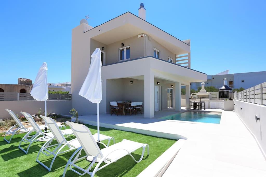 Villa Constantino With Heated Pool Kato Gouves Bagian luar foto